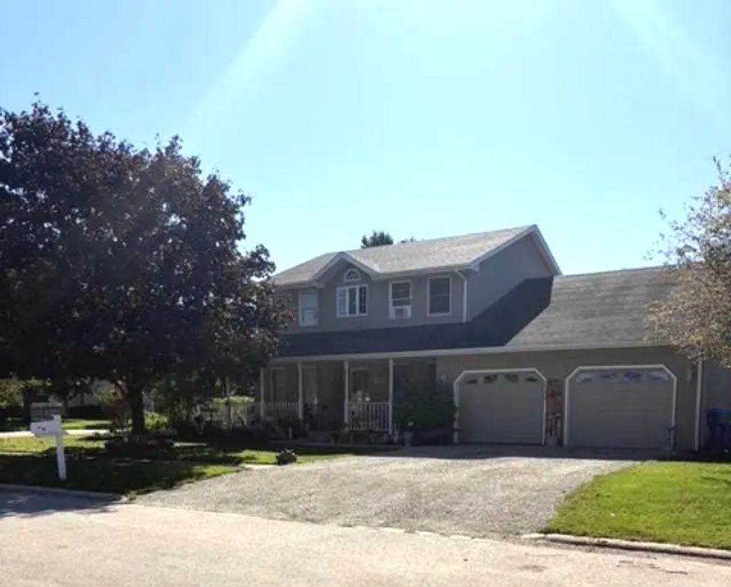 21 Warren Drive, Mazon