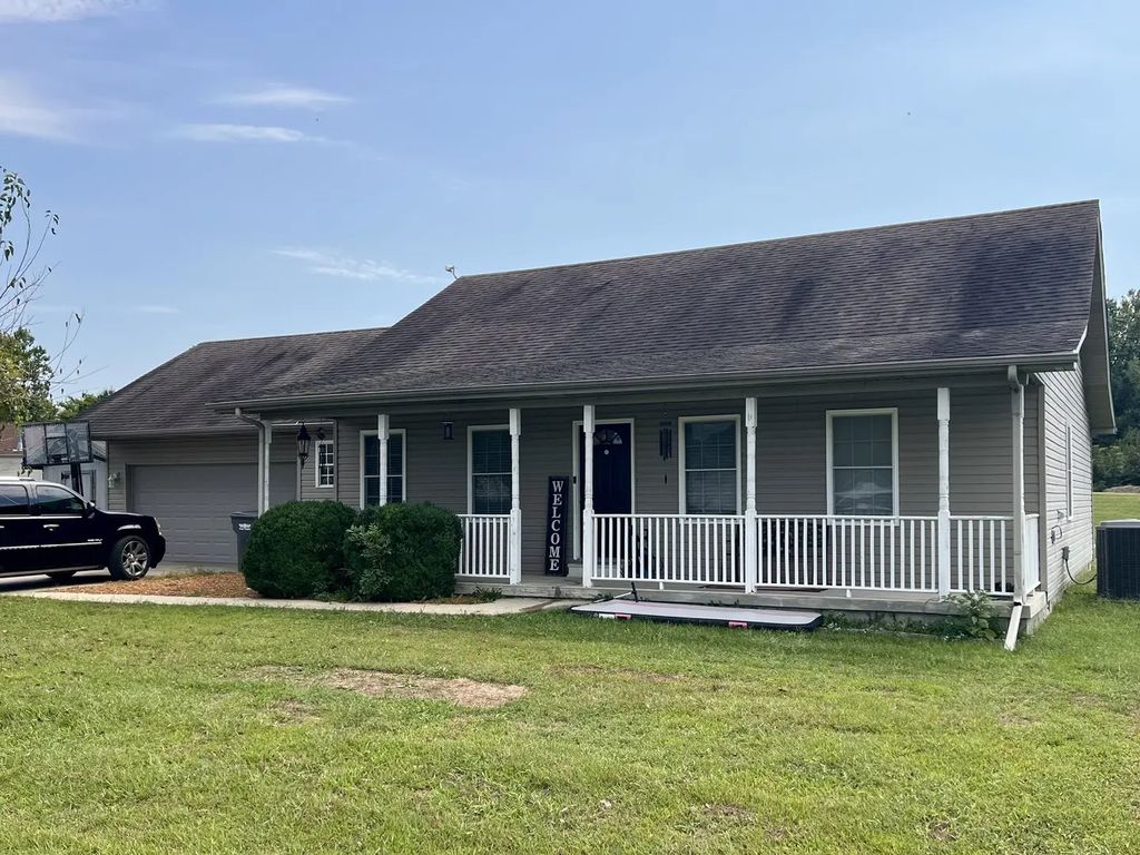5625 Silver Fox Drive, Carterville