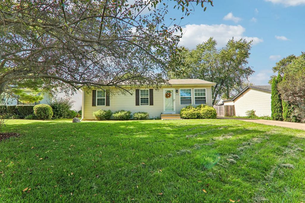 3468 Charleston Road, Waukegan