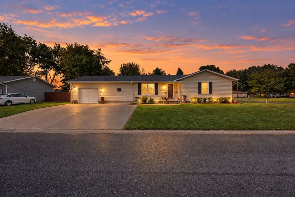 102 Lamar Drive, Salem