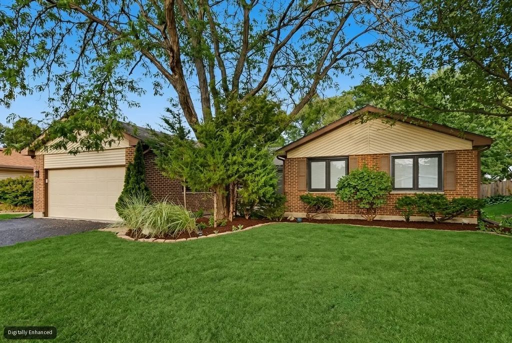 1424 Coral Reef Way, Lake Zurich