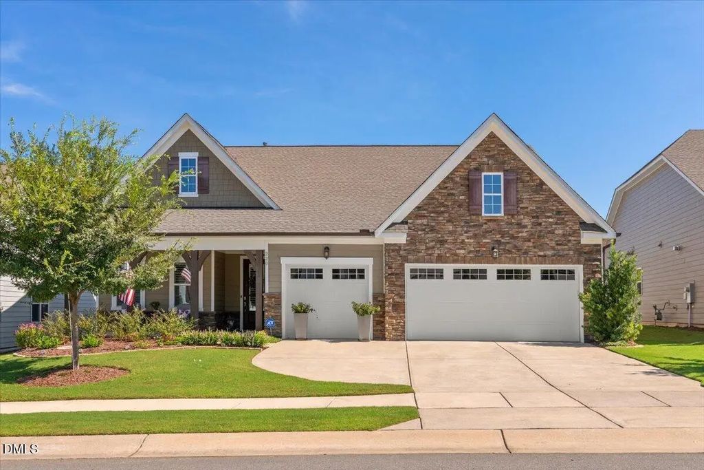 220 Ivory Lane, Raleigh