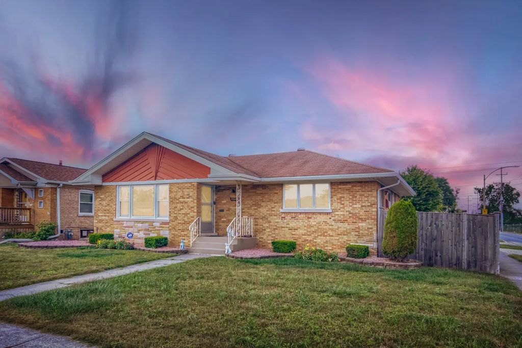 9100 S Central Park Avenue, Evergreen Park