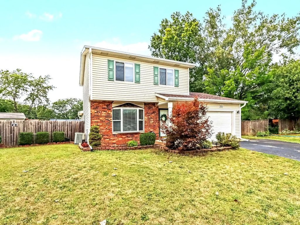 153 Sunset Lane, Bolingbrook