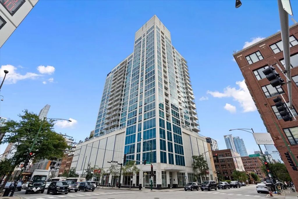 757 N Orleans Street 805, Chicago