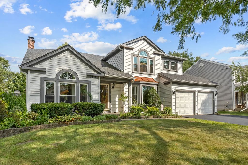 565 Rutgers Lane, Elk Grove Village