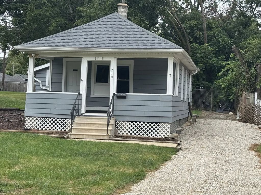 219 Sw Circle Drive, Joliet