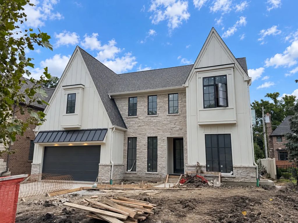 515 S Parkview Avenue, Elmhurst