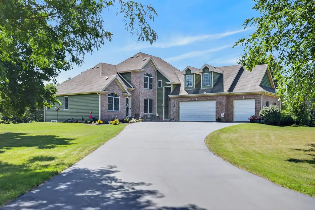 7202 Paulson Drive, Marengo