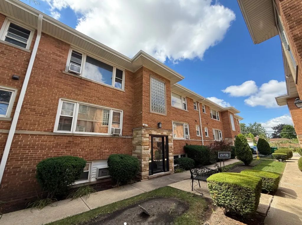 3112 Calwagner Street 1e, Franklin Park