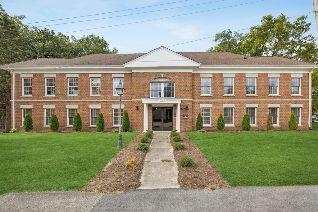 4215 Kirchoff Road, Rolling Meadows