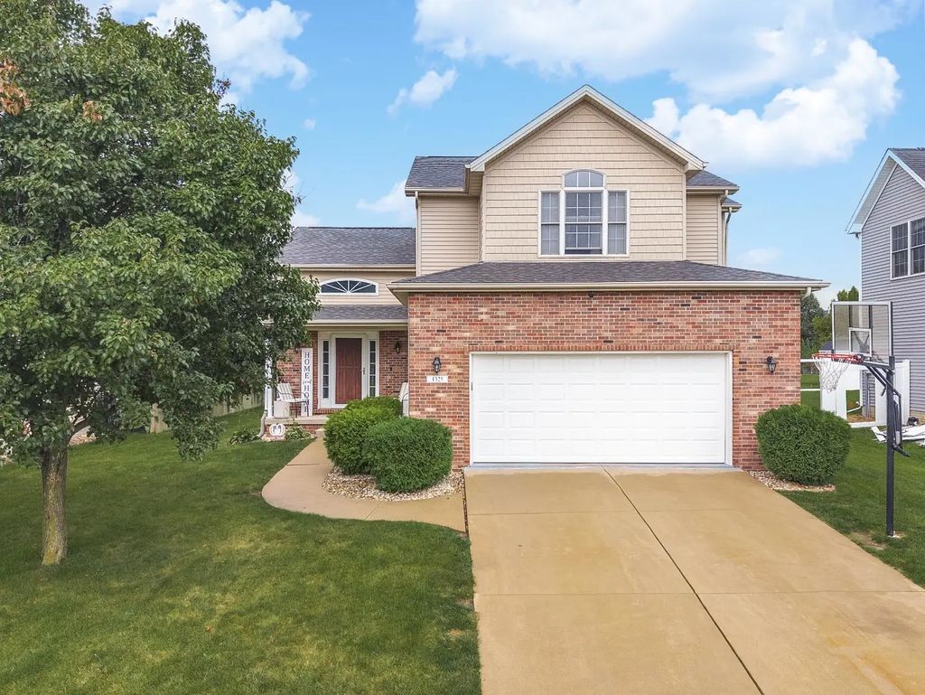1325 Berkley Road, Normal