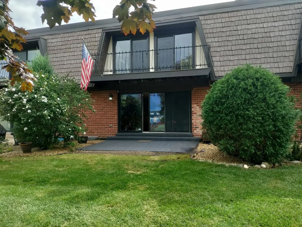 2 Cour Lasalle, Palos Hills