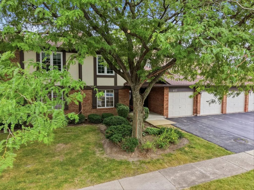 6157 Willowhill Road D, Willowbrook