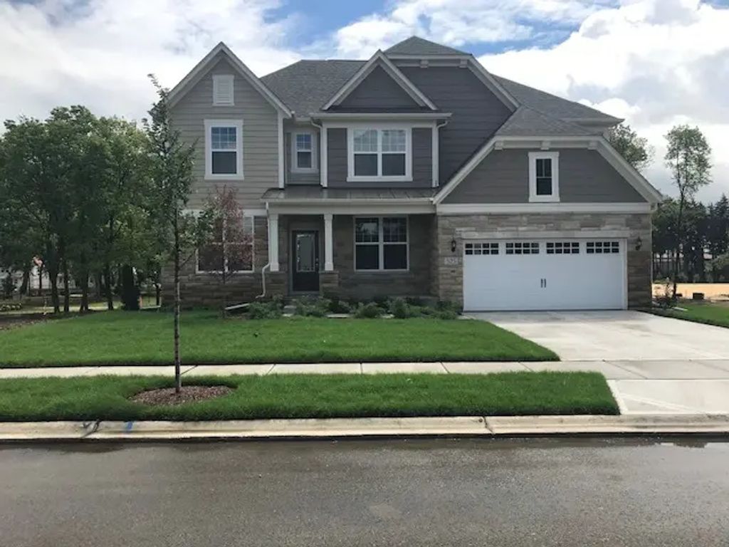 12641 Eileen Street, Lemont