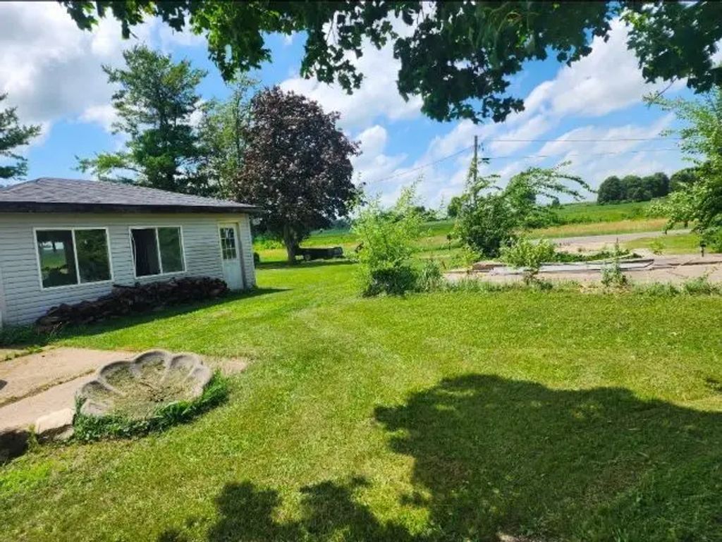 6151 N River Road, Oregon