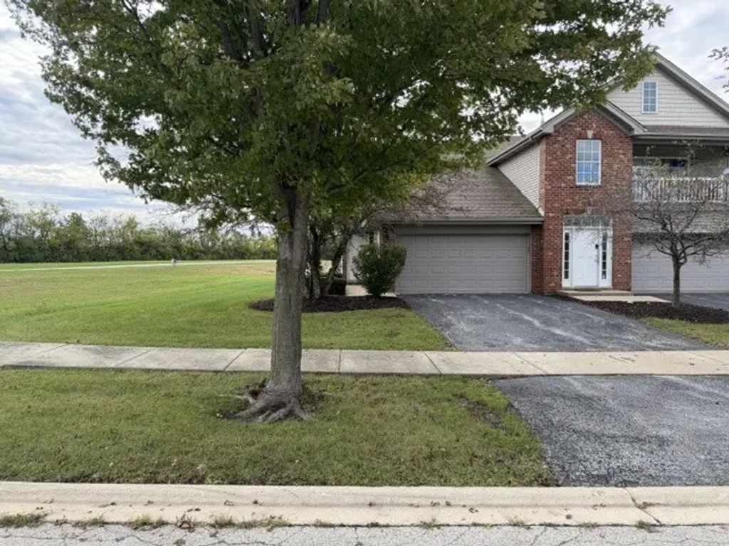 443 Autumn Drive, Beecher