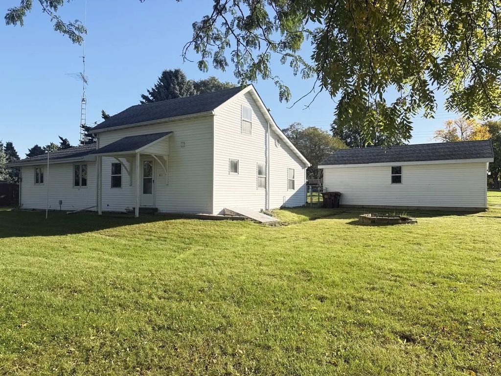 217 S Walnut Street, Shannon