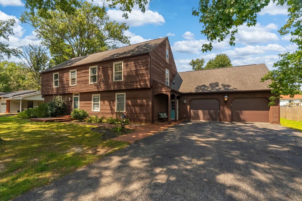 1804 Julianne Drive, Marion