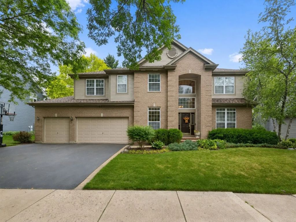 556 Prescott Lane, Gurnee