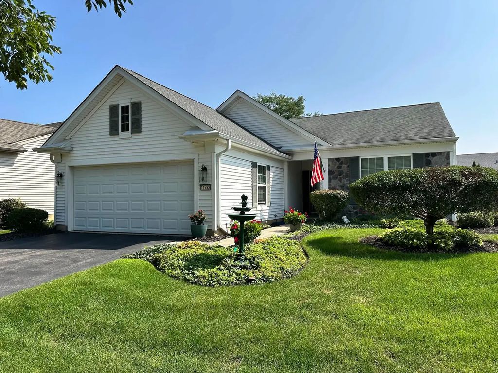 11892 Ludbury Ridge, Huntley