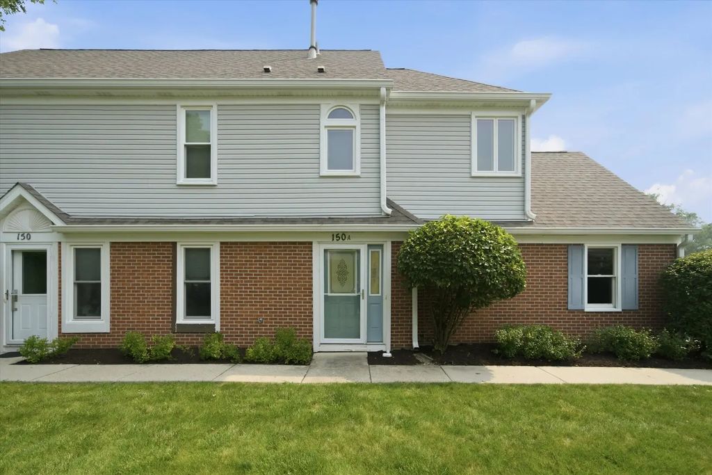 150 Inverness Court 2, Elk Grove Village