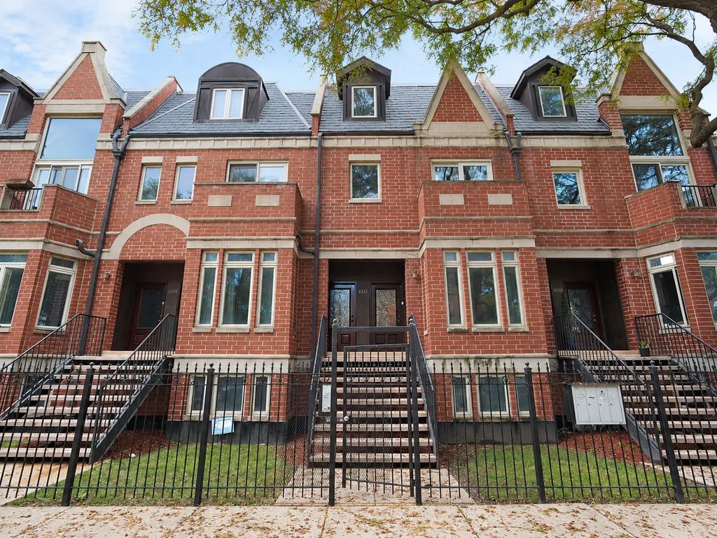 4322 S Berkeley Avenue 2, Chicago