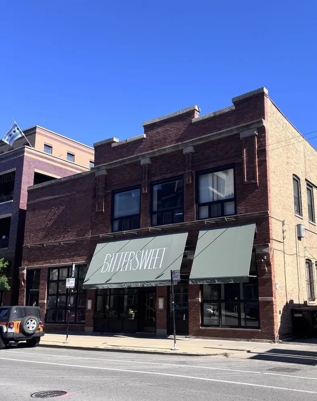 1114 W Belmont Avenue 2, Chicago