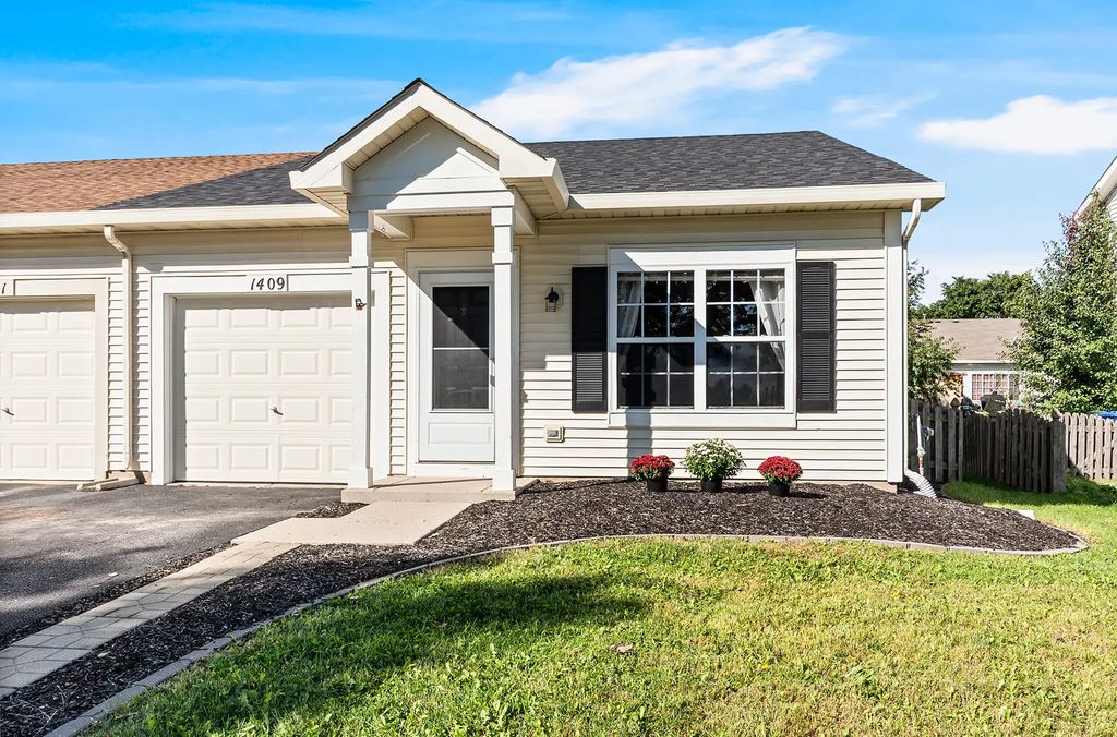 1409 Sherborn Court S, Minooka