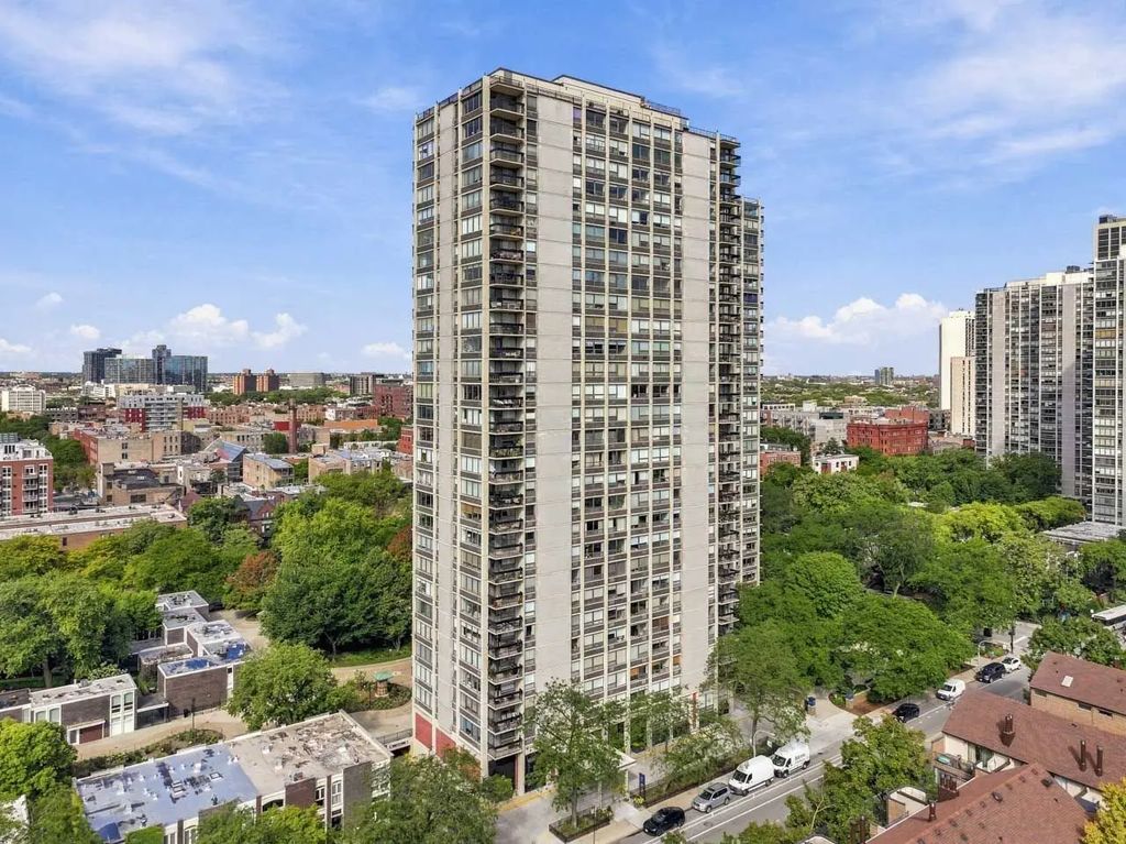 1355 N Sandburg Terrace 1801d, Chicago