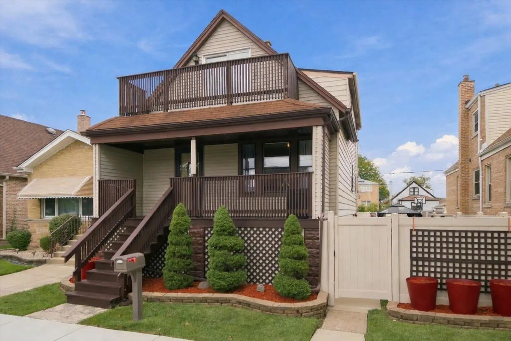 5715 S Oak Park Avenue, Chicago