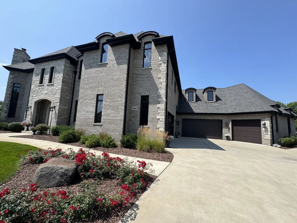 18640 S Cornflower Court, Mokena