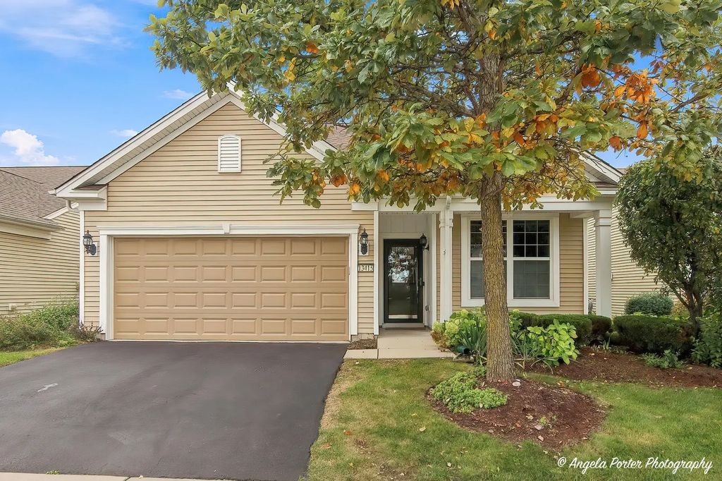 13415 Meadowlark Lane, Huntley