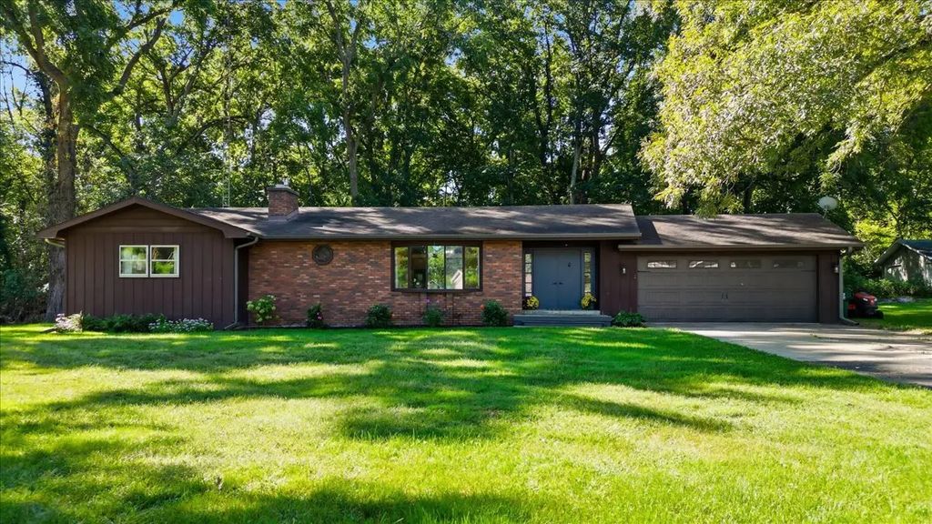 1113 River Oaks Drive, Dixon
