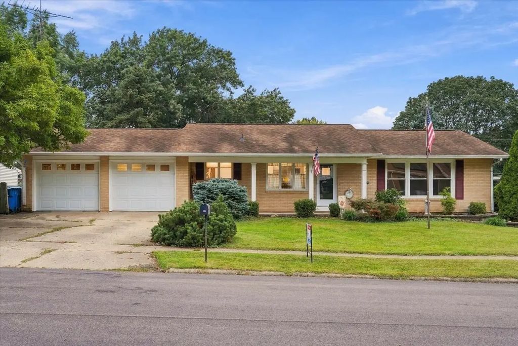 1113 Beech Drive, Dixon