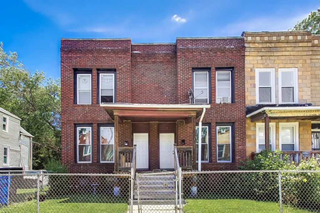 7621 S Eggleston Avenue, Chicago