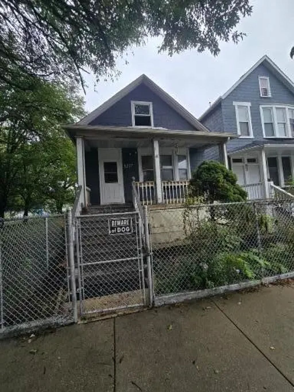 8237 S Burley Avenue, Chicago