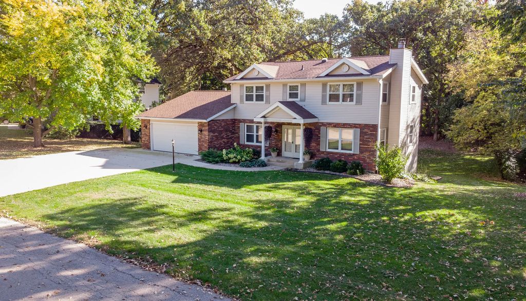 732 Santa Fe Drive, Freeport