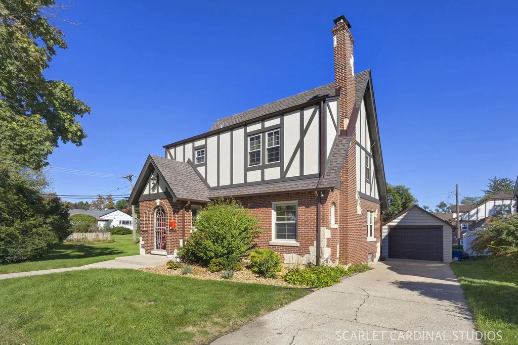 819 S Harvard Avenue, Villa Park