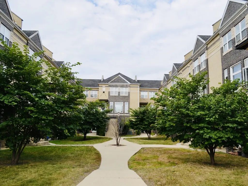 6200 S Ingleside Avenue 13a, Chicago