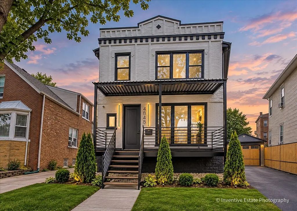 4848 W Eddy Street, Chicago