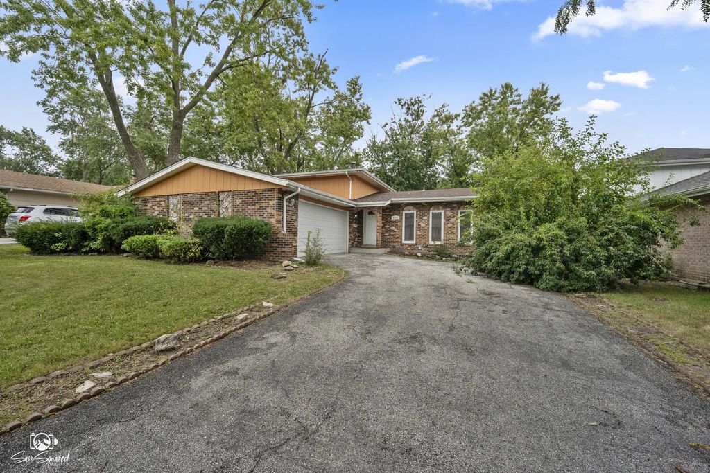 4329 Applewood Lane, Matteson