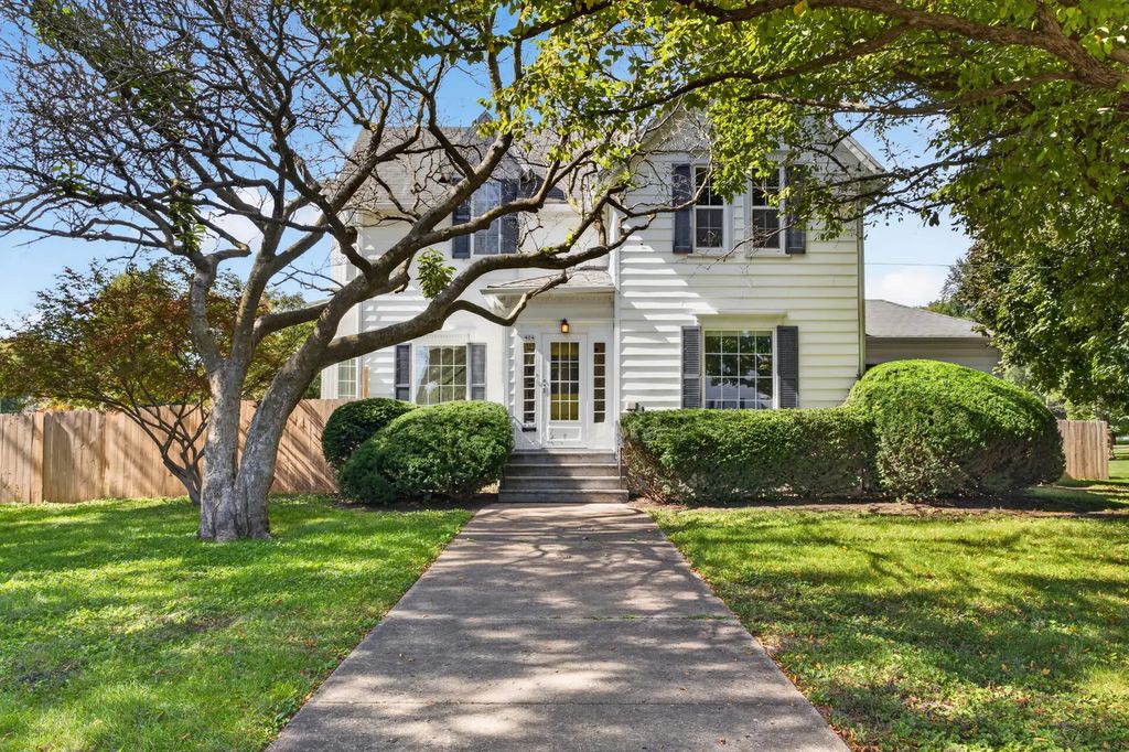 404 S 3rd Street, Malta