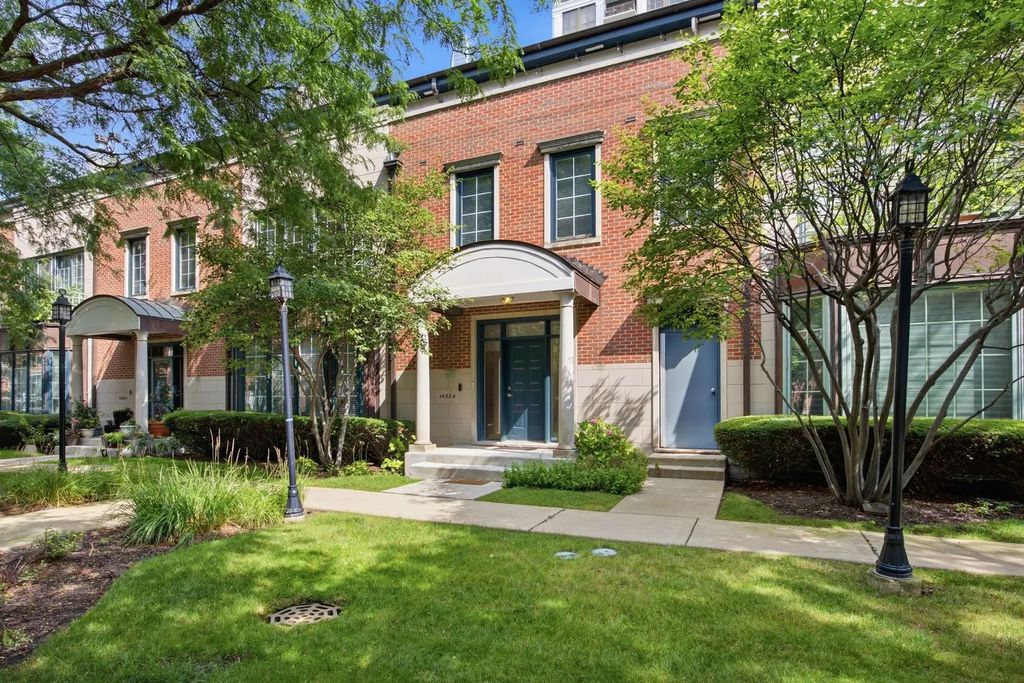 1433 S Prairie Avenue H, Chicago