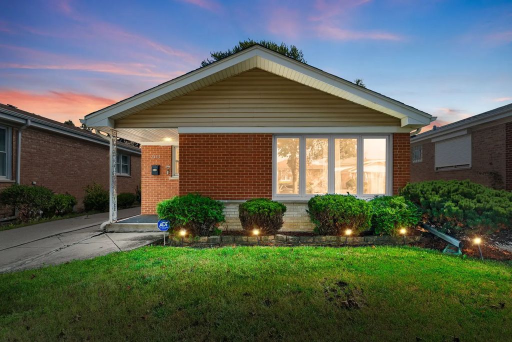 2453 George Street, Franklin Park