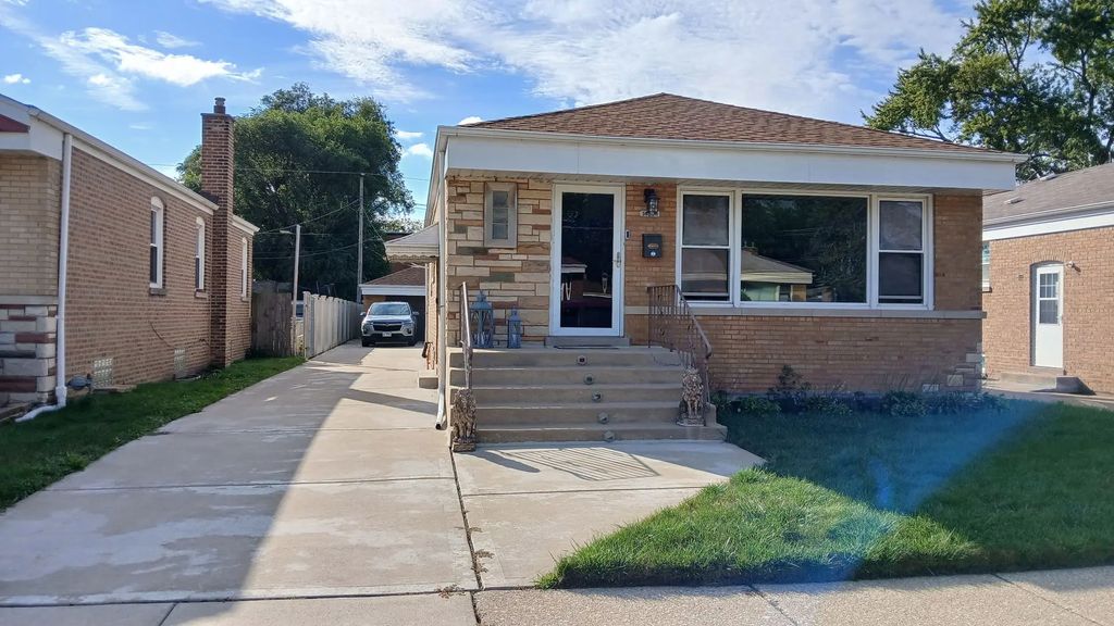 14508 S Saginaw Avenue, Burnham