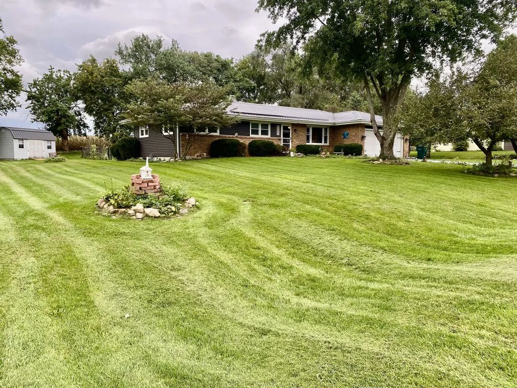 8556 E Valley View Drive, Stillman Valley