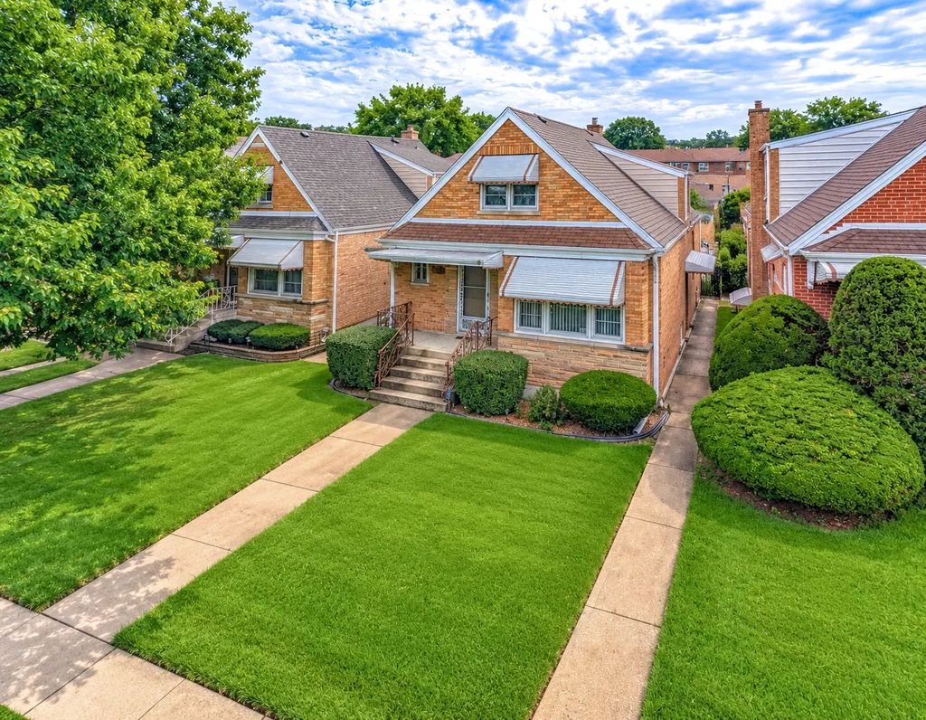 1729 N 23rd Avenue, Melrose Park