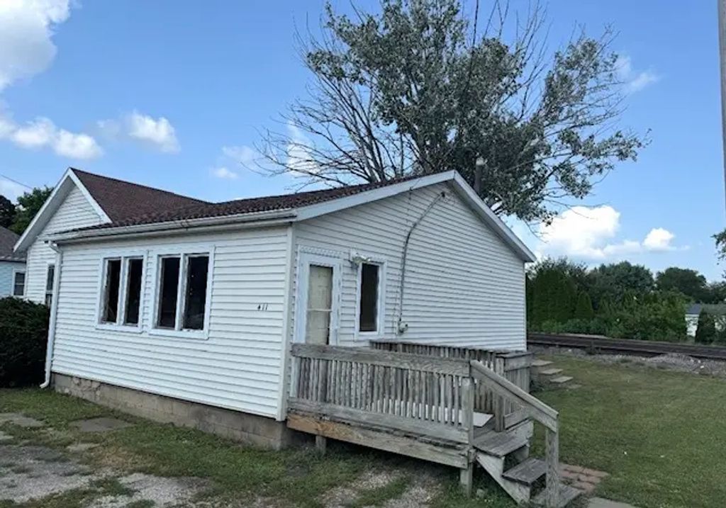 411 S Everett Street, Streator