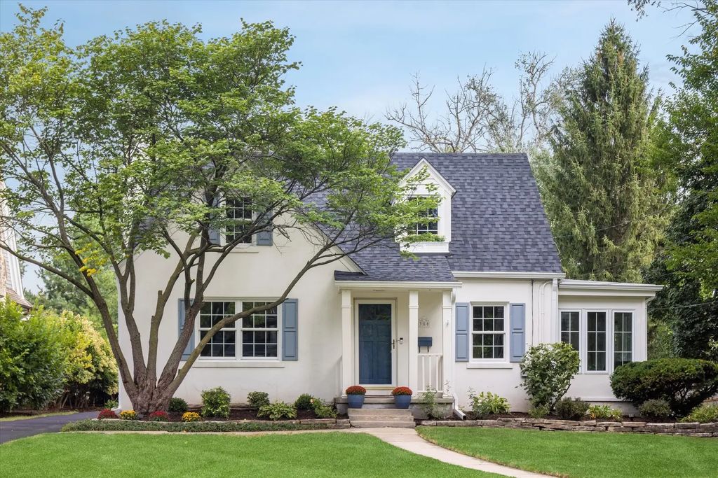 380 Oak Street, Glen Ellyn